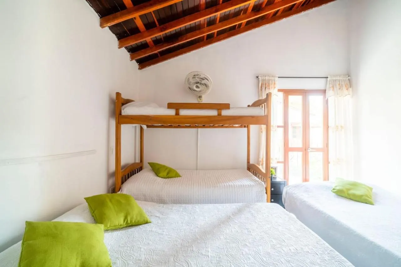 Hotel Cabanas Villa Roca, Rodadero Santa Marta