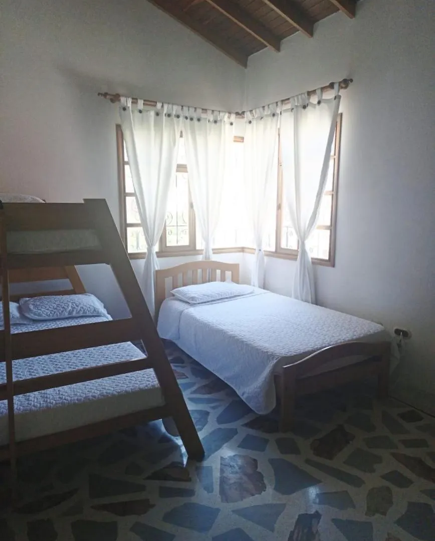 Hotel Cabanas Villa Roca, Rodadero Santa Marta   Santa Marta (Magdalena)
