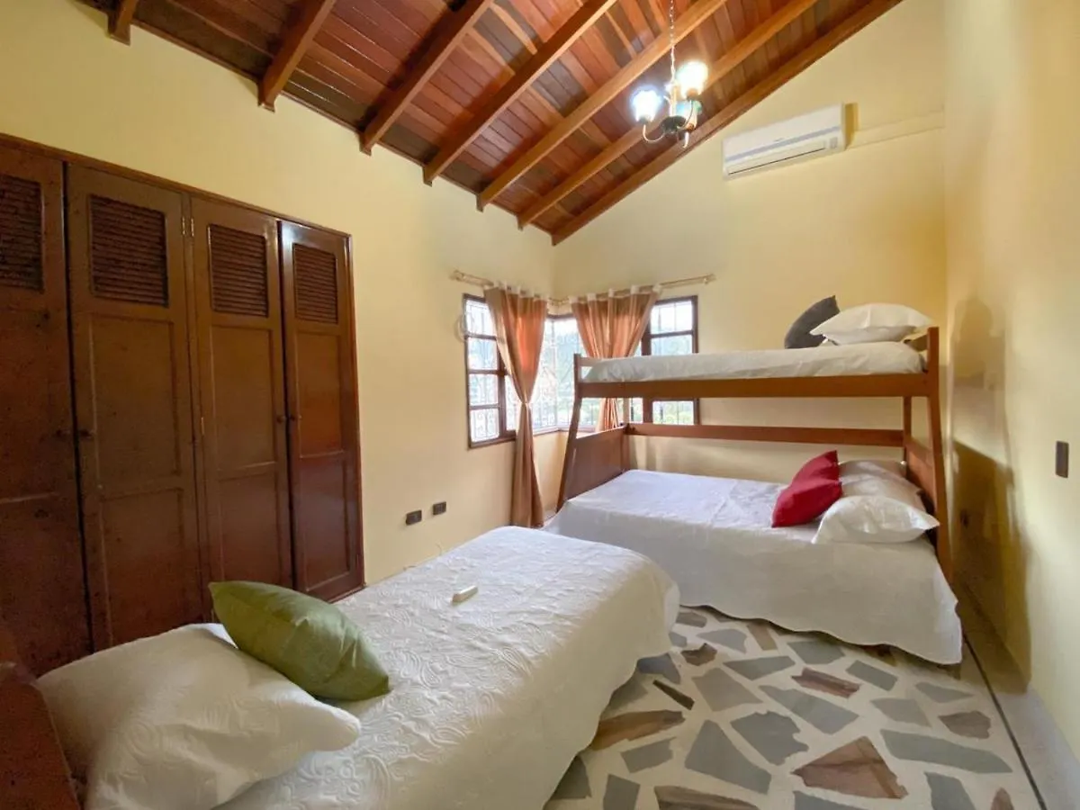 Hotel Cabanas Villa Roca, Rodadero Santa Marta  Colombia